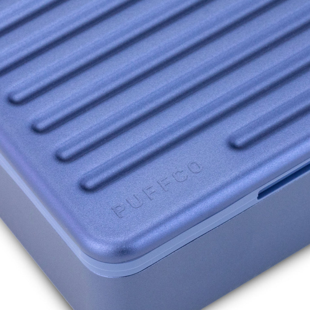 Pivot Sapphire Travel Case